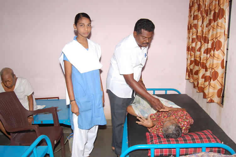 best bed ridden care in madurai, elders day care in madurai